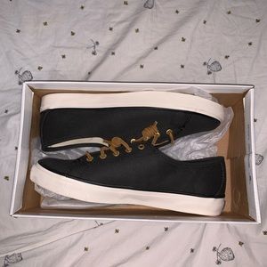 Sea Coast Black Sperry Women’s Shoe